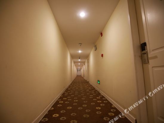 Home Inn (Shouguang Bohai Road Holiday Square) — фото 1