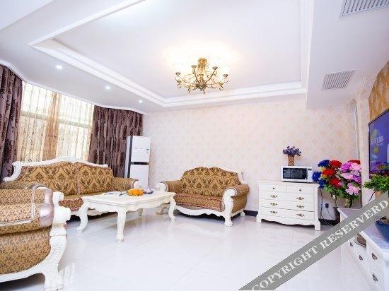 Чжоушань: Zhuajiajian Niuniu Inn Yujiale