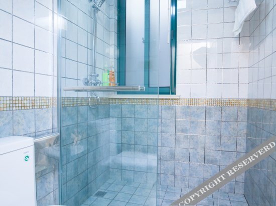 Чжоушань: Zhuajiajian Niuniu Inn Yujiale