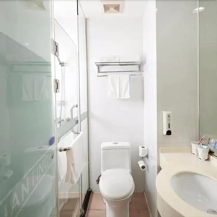 Яньчэн: Hanting Hotel