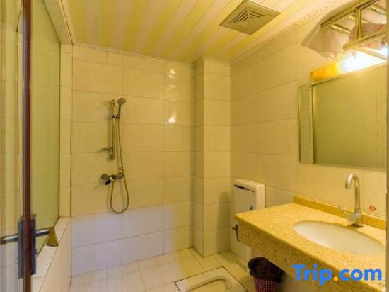 Лешан: Jieya Hotel