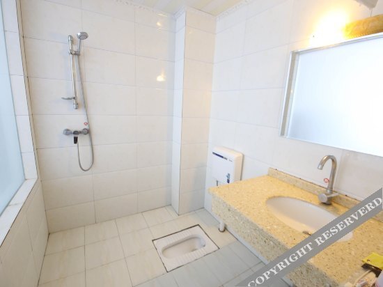 Лешан: Jieya Hotel
