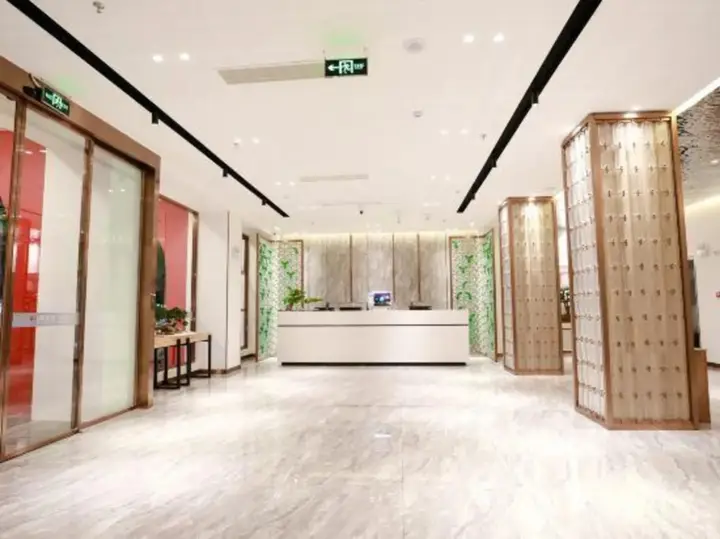 Ziyoudao Hotel (Haikou Haixiu Road Riyue Duty Free Shop) — фото 5