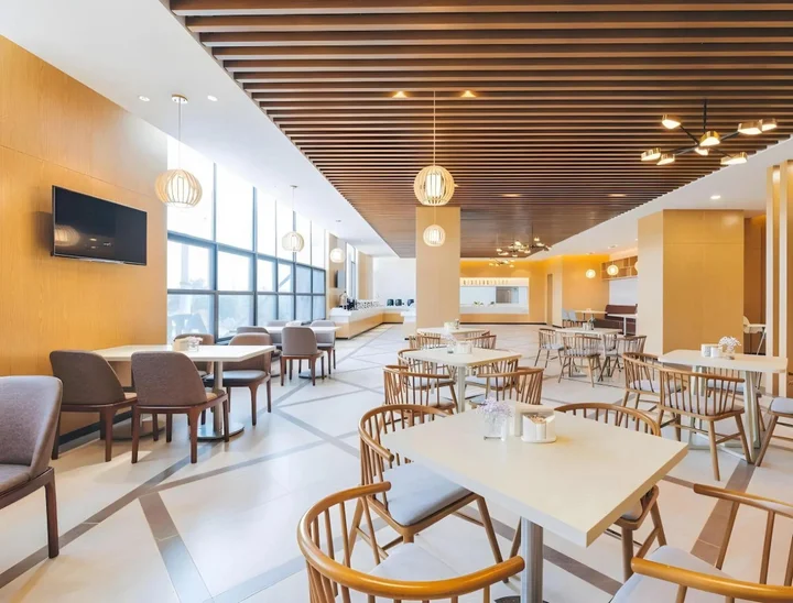 Хух-Хото: Atour Hotel