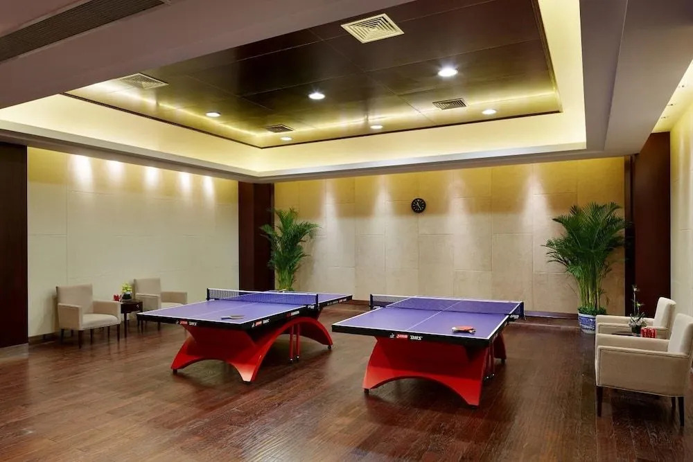 Яньчэн: Mingcheng Jinjiang Hotel
