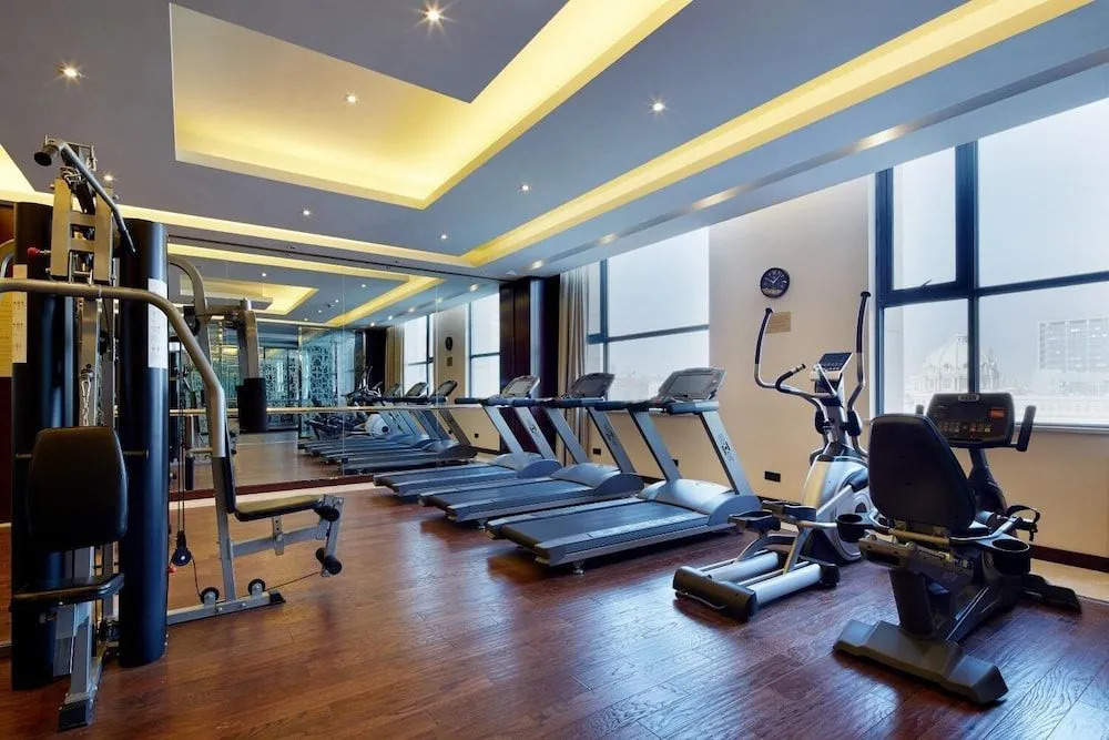 Яньчэн: Mingcheng Jinjiang Hotel
