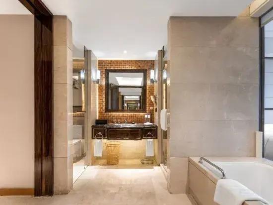 Яньчэн: Mingcheng Jinjiang Hotel
