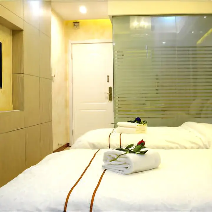 Ухань: Century Fashion Hotel