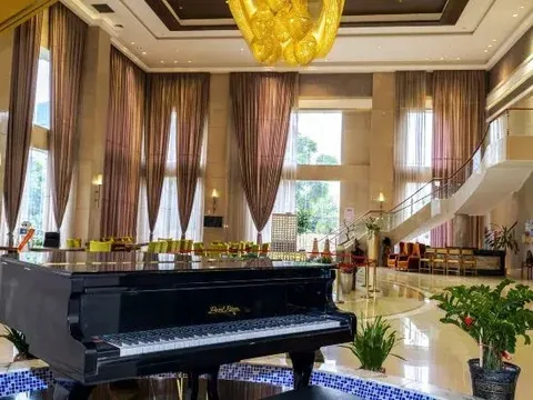 Шаогуань: Long Tai Hotel