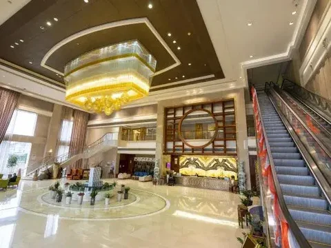 Шаогуань: Long Tai Hotel