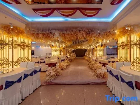 Цзиньчжун: Jintong Hotel