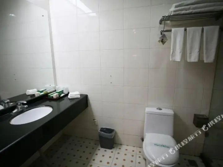 Цзиньчжун: Jintong Hotel