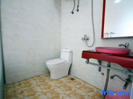 Вэйнань: Yuquan Hotel