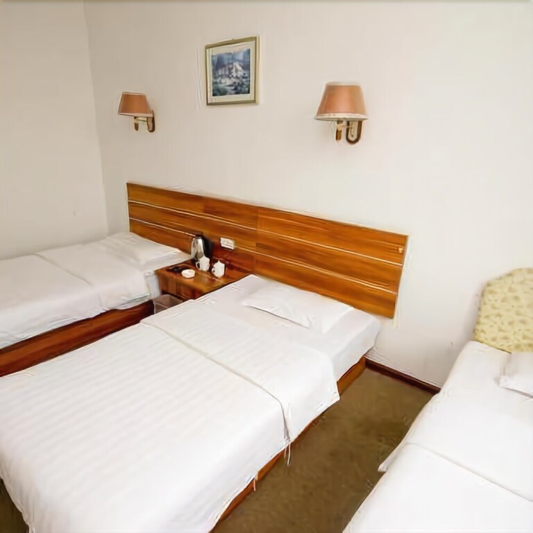 Вэйнань: Yuquan Hotel