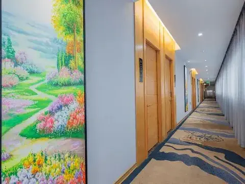 Ичан: Jincheng Hotel
