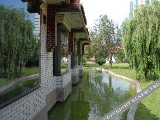 Пуян: Puyang Hotel