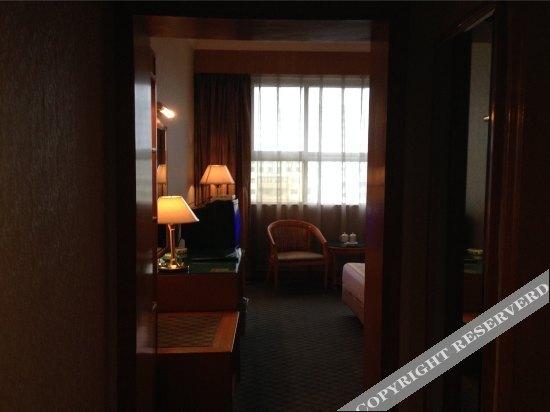 Пуян: Puyang Hotel