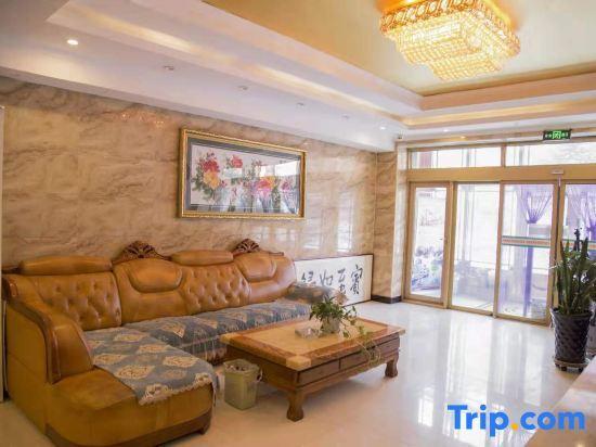 Хулун-Буир: Tianyoude Business Hotel