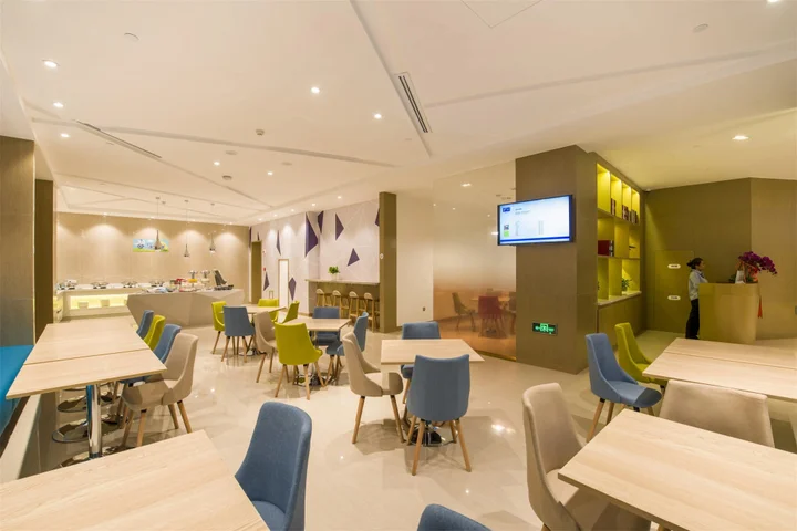 Чэндэ: Holiday Inn Express Chengde Downtown