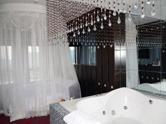 Ухань: Wuhan Attachment Art Theme Hotel