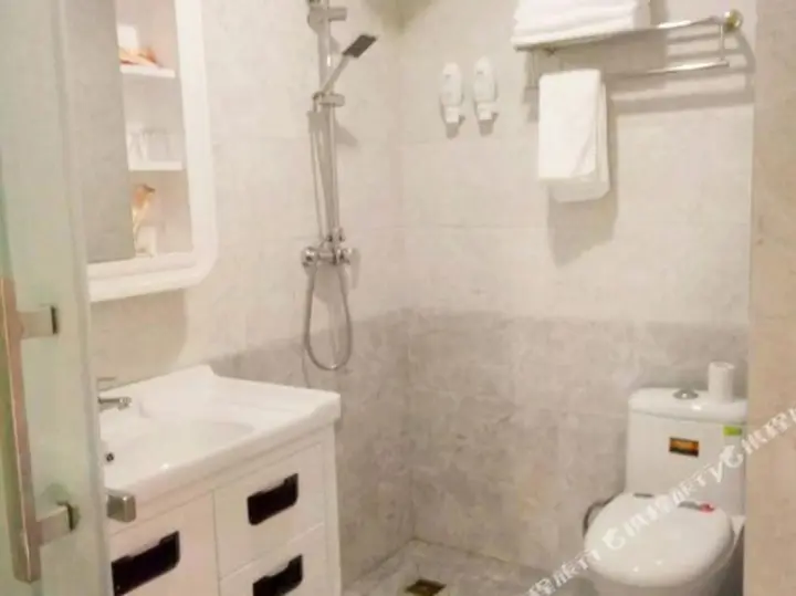 Чжэнчжоу: Xinyue Lishui Holiday Hotel