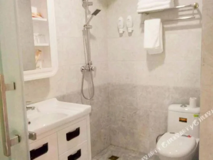 Чжэнчжоу: Xinyue Lishui Holiday Hotel