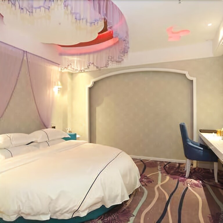 Чанша: Huihe Hotel (Huojucun Metro Station)