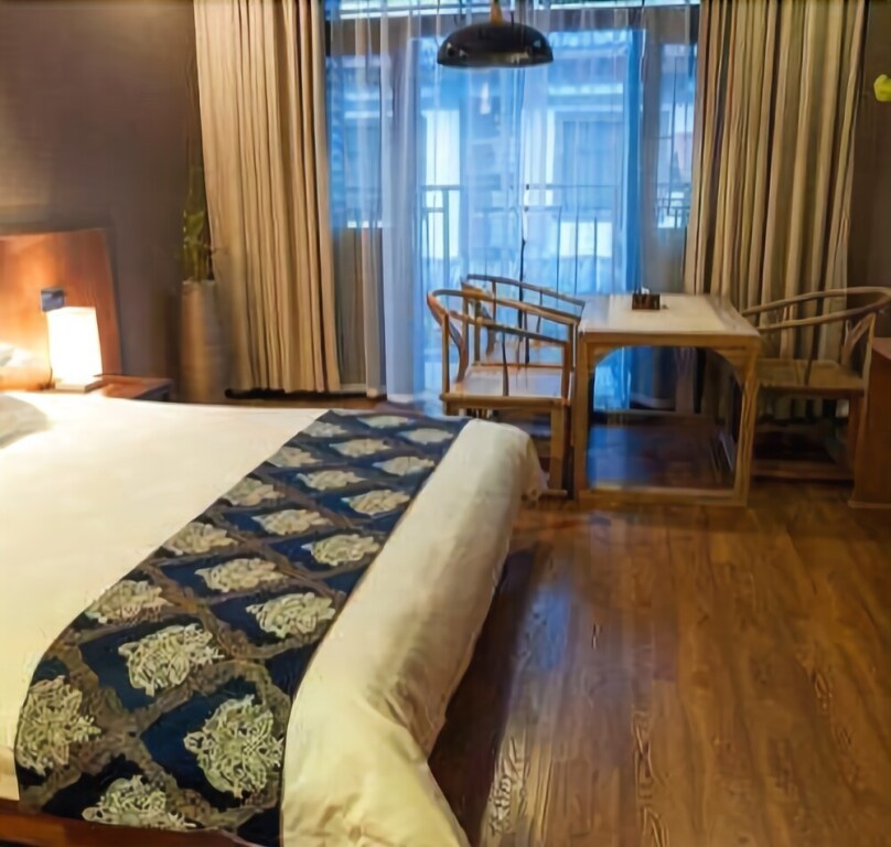 Эньши: Nv'ercheng Art Hotel