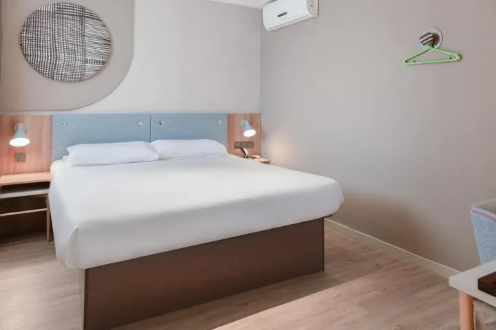 Шаоксинг: Homeinn · neo (Shaoxing Shangyu Jiefang Road Pedestrian Street)