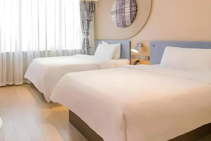 Шаоксинг: Homeinn · neo (Shaoxing Shangyu Jiefang Road Pedestrian Street)