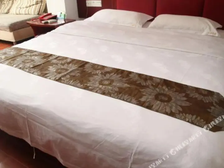 Джиангме: Yongsheng Business Hotel