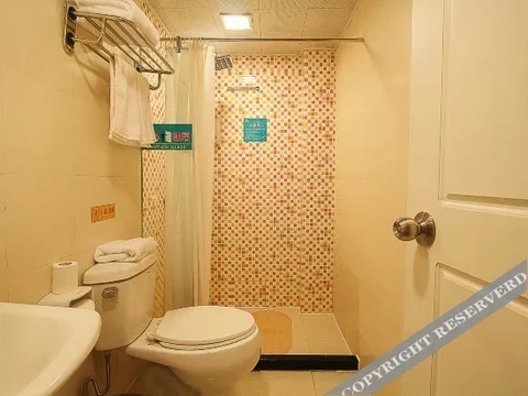 Цюнхай: Alic Inn Hotel (Qionghai Wanquan River)