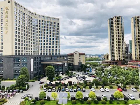 Шаоян: Crown Century Hotel