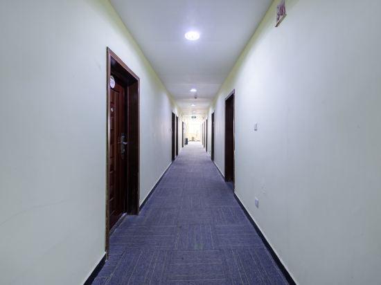 Вэйнань: Tuyue Hotel