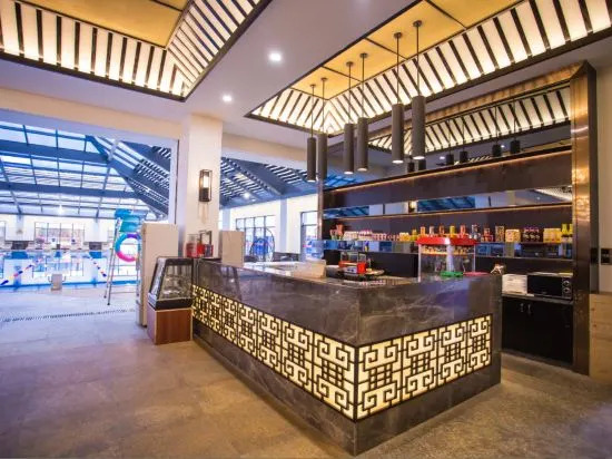 Гуаннань: Guangnan Babaogong Hotel