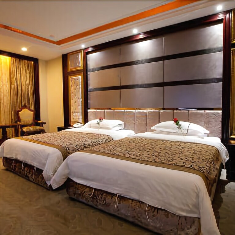 Тайчжоу: Qixing Genting Business Hotel Wenling