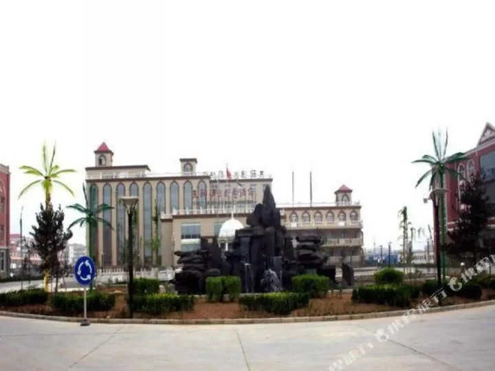 Синтай: Tianyi Wenquan Huayuan Hotel