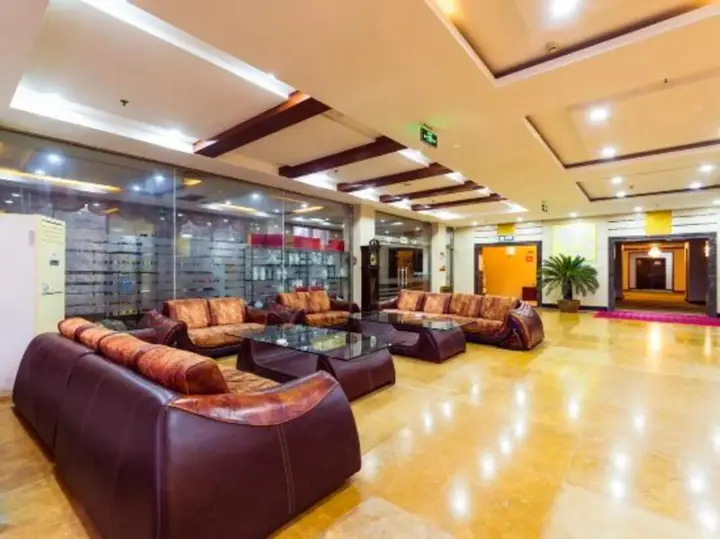 Синтай: Tianyi Wenquan Huayuan Hotel