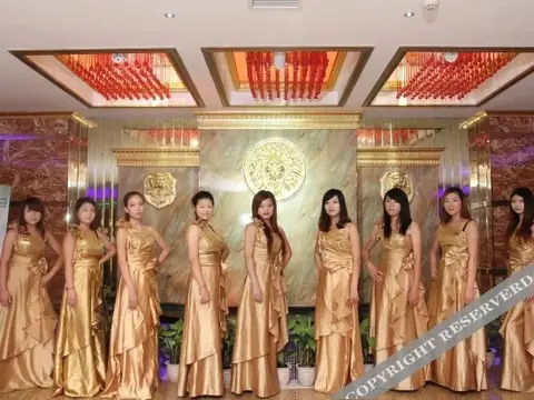 Лючжоу: Yijia San Jiang Hotel