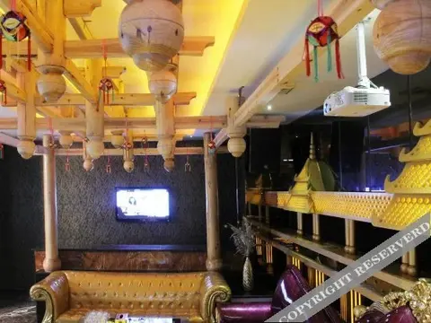 Лючжоу: Yijia San Jiang Hotel