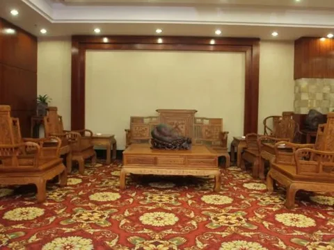 Лючжоу: Yijia San Jiang Hotel