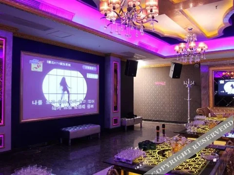 Лючжоу: Yijia San Jiang Hotel
