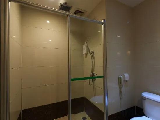 Лючжоу: Yijia San Jiang Hotel
