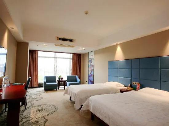 Лючжоу: Yijia San Jiang Hotel