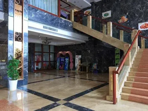 Лючжоу: Yijia San Jiang Hotel