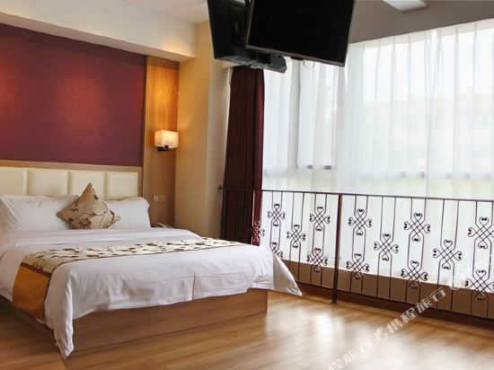Синьсян: Emperor Star Business Hotel (Xinxianghe Normal University Wanda Branch)