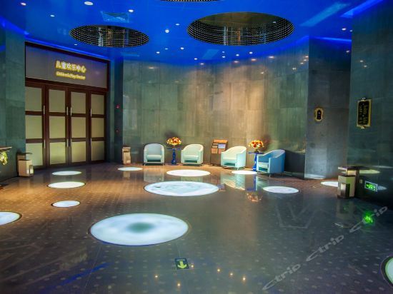 Тяньцзинь: Evergrande Hotel，Tianjin Dongli Lake