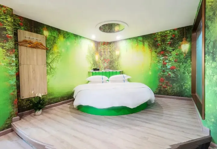 Янгиианг: Baihe Hotel (Yangxi West Lake Branch)