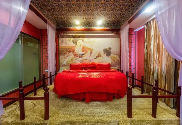 Янгиианг: Baihe Hotel (Yangxi West Lake Branch)