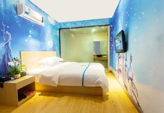 Янгиианг: Baihe Hotel (Yangxi West Lake Branch)